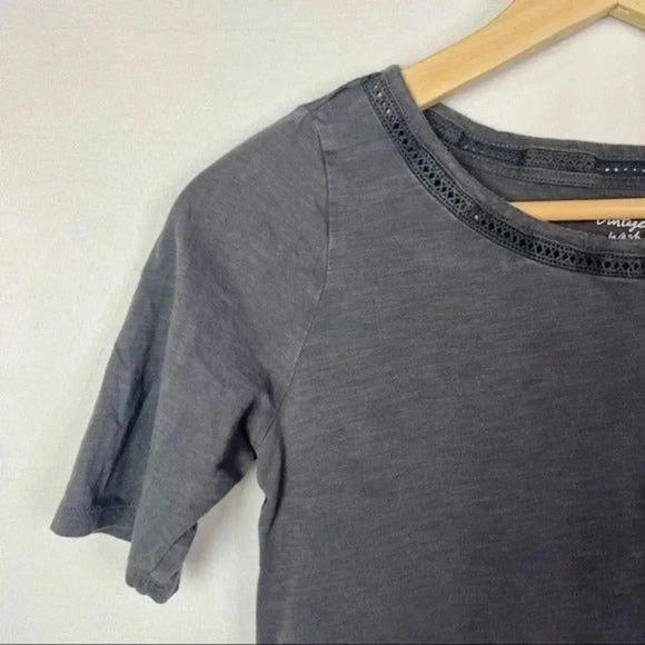 LOFT Petite Dark Charcoal Vintage Wash Short Sleeve T-Shirt XXS - Picture 3 of 3